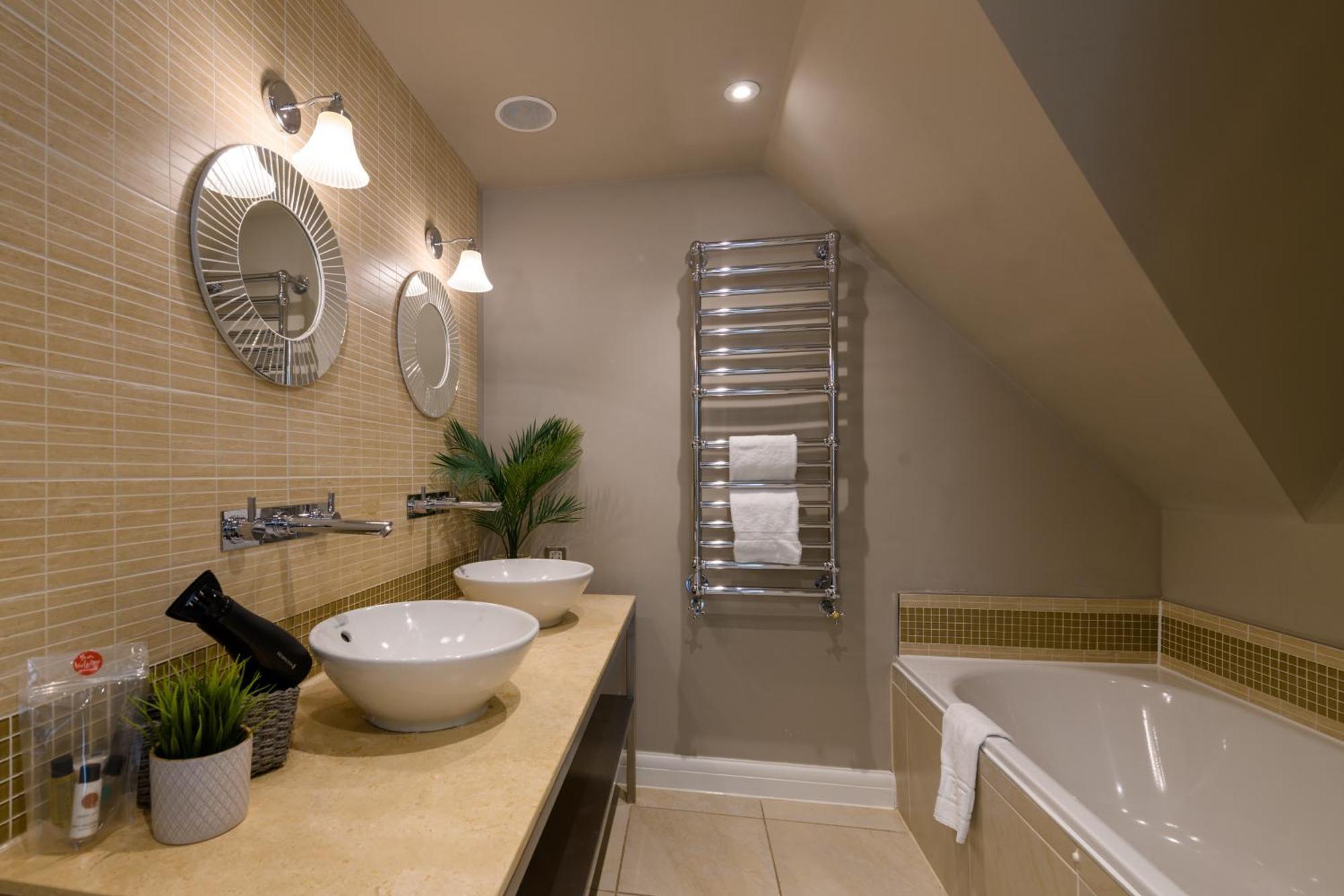 Holm House - Luxury Seaside Retreat Penarth Εξωτερικό φωτογραφία