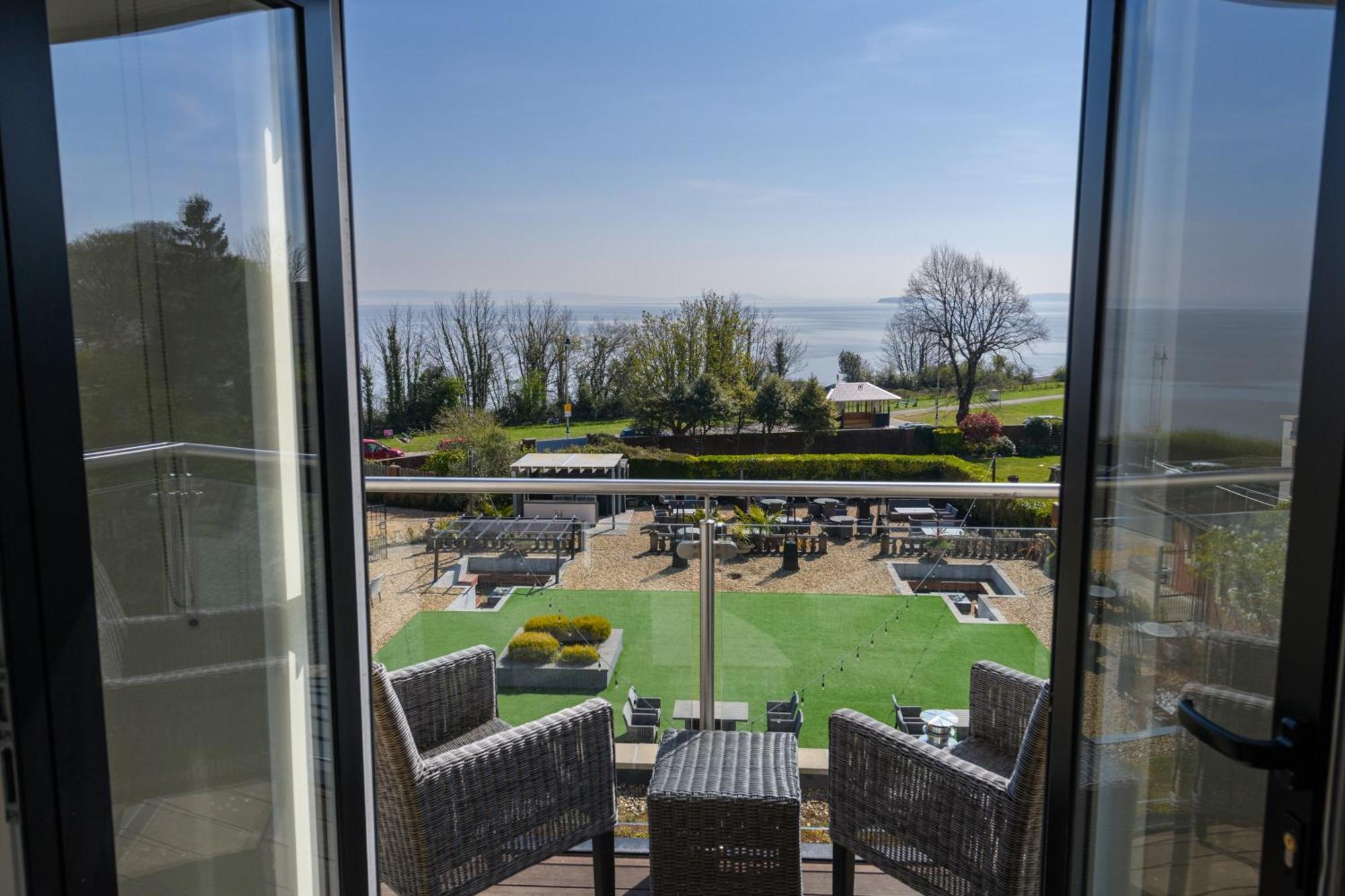 Holm House - Luxury Seaside Retreat Penarth Εξωτερικό φωτογραφία